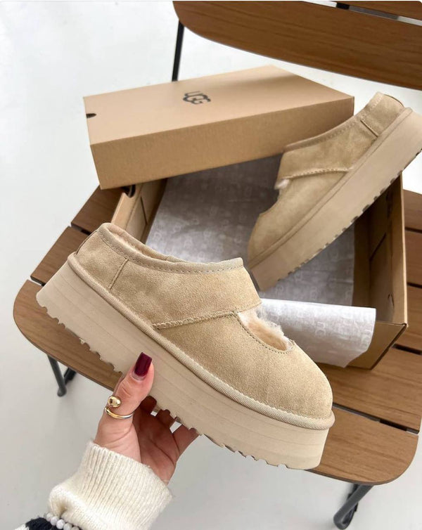 Uggs  بتختارو اللون لما نبعتلكم تاكيد للطلب