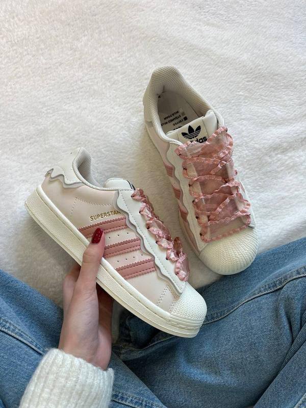 Adidas superstar