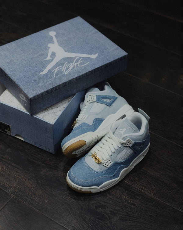 Jordan 4 university blue