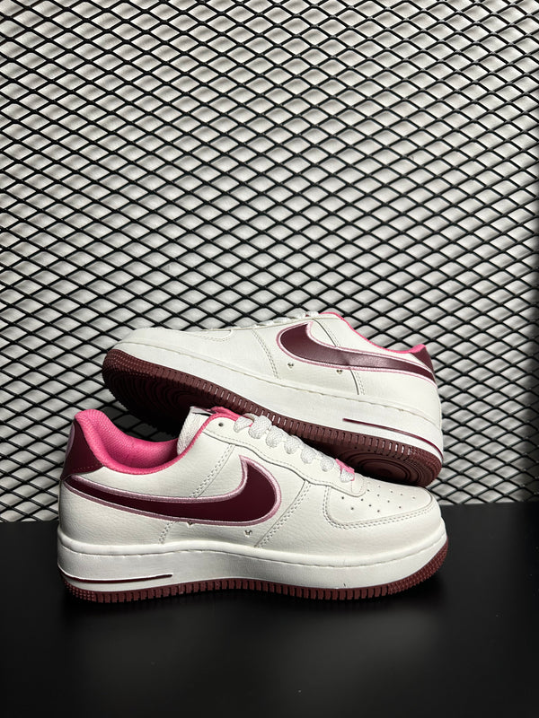 Nike Air Force 1 Valntine Day